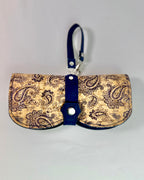 Snap and Carry Eye Glass Case