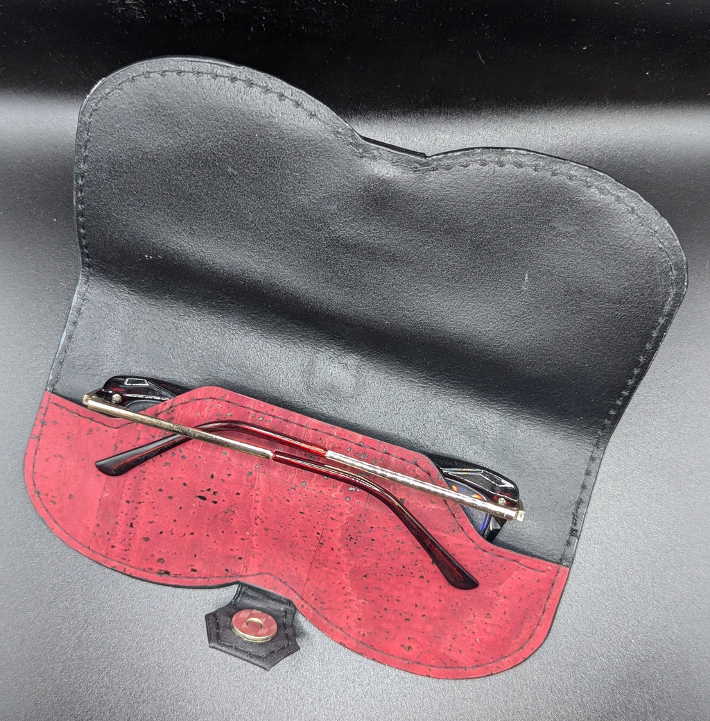 Snap and Carry Eye Glass Case