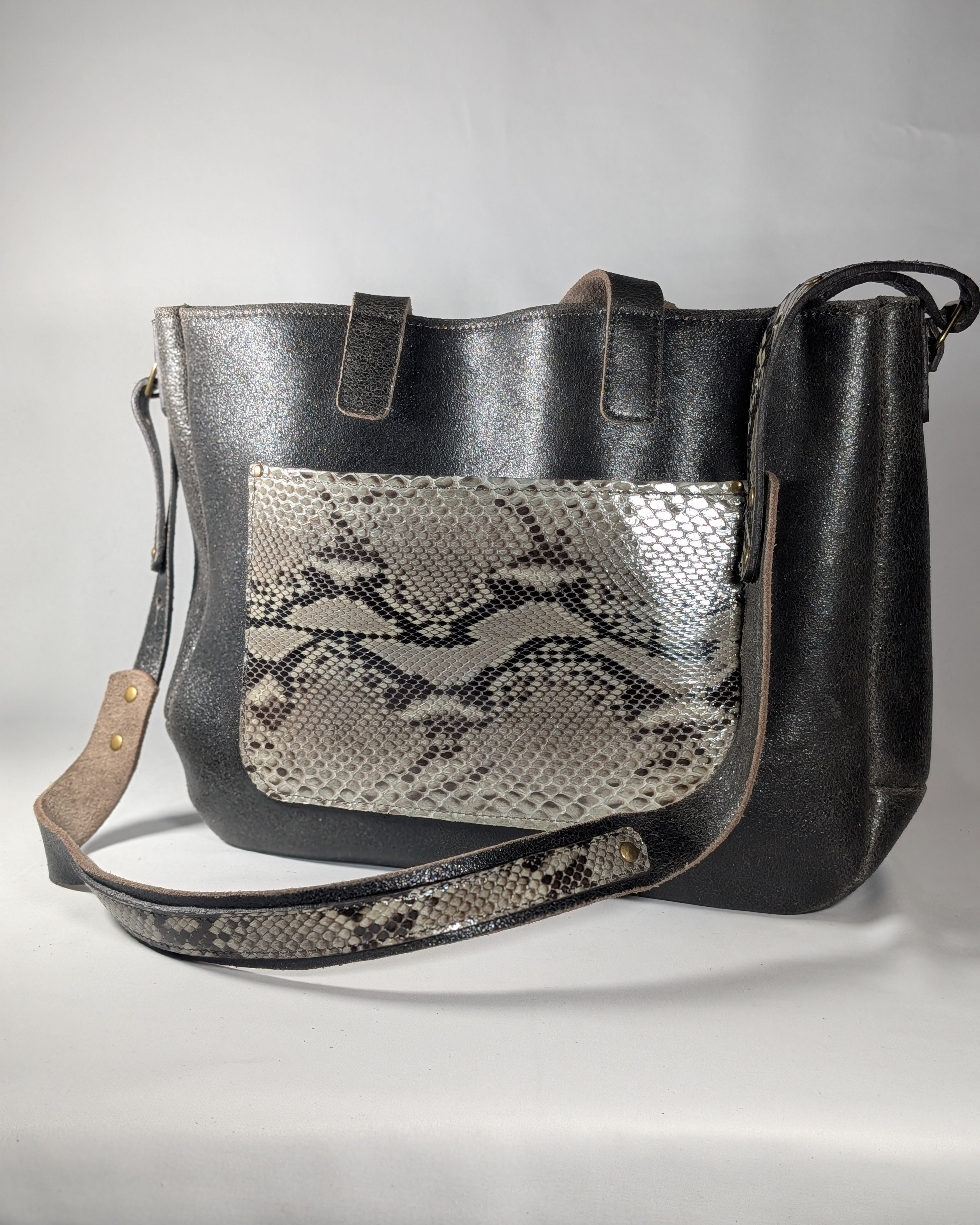 Python Tote
